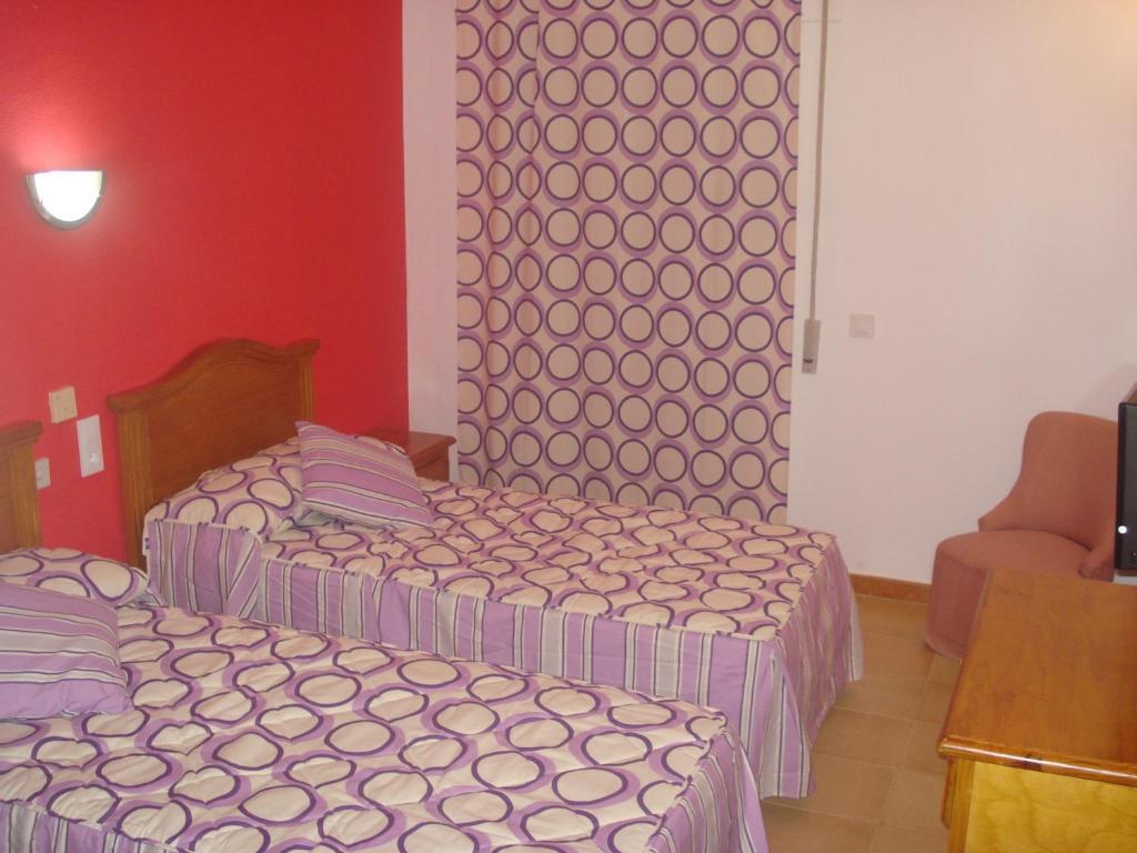 Hotel San Vicente - Centro Playa Conil De La Frontera Room photo