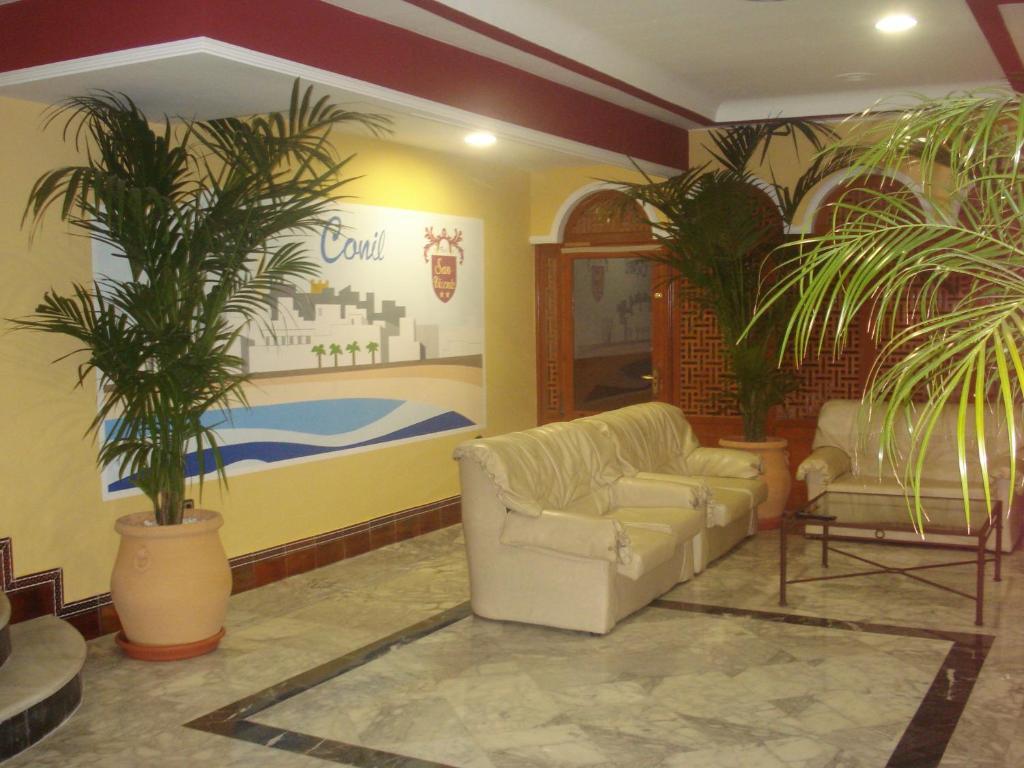 Hotel San Vicente - Centro Playa Conil De La Frontera Exterior photo